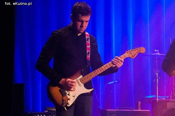 Debiutancka płyta Magdy Ptaszyńskiej życzliwie przyjęta przez kutnowską publiczność