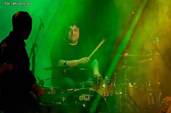 Debiutancka płyta Magdy Ptaszyńskiej życzliwie przyjęta przez kutnowską publiczność