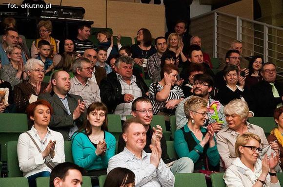 Debiutancka płyta Magdy Ptaszyńskiej życzliwie przyjęta przez kutnowską publiczność