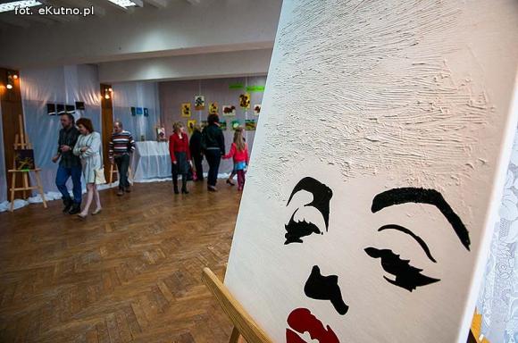 Spektakl Metafory rozbawił do łez żychlińską publiczność