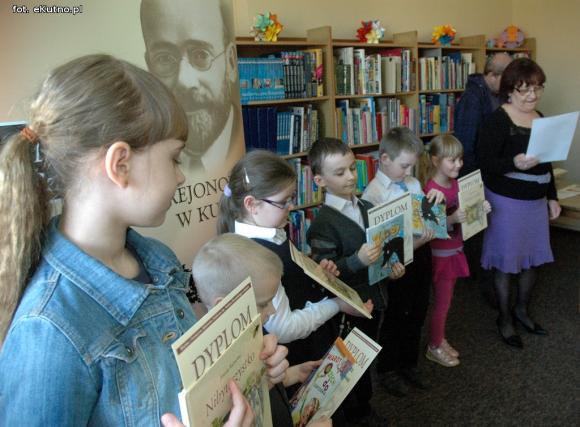 Pięknie być człowiekiem. Pierwsze nagrody trafiły w ręce najmłodszych