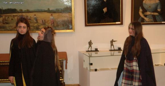 Koniecznie zobacz teatralne i filmowe lalki w kutnowskim muzeum