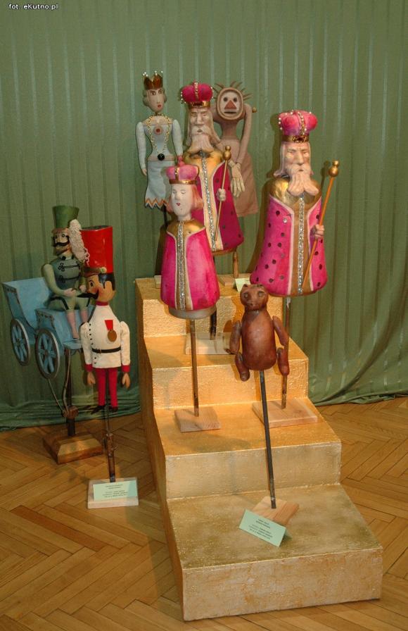 Koniecznie zobacz teatralne i filmowe lalki w kutnowskim muzeum