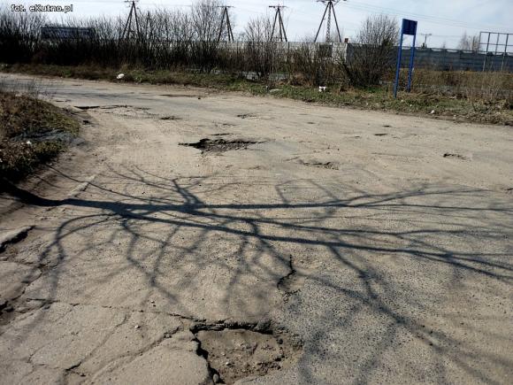 Szlakiem zniszczonych dróg w powiecie kutnowskim: Sklęczkowska bis i Odlewnicza