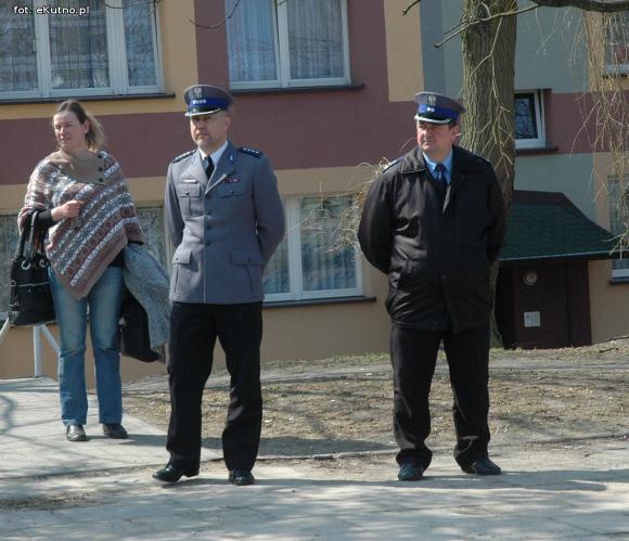 Wyjdź do nas! Wynieśmy ją! Kim wy jesteście?! Złodzieje! Pikieta związkowców w Kutnie