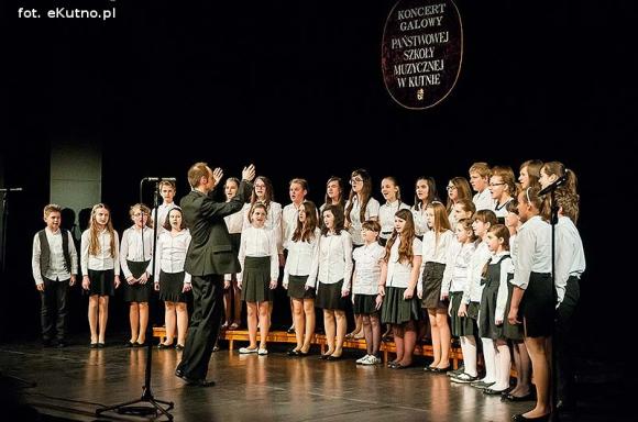 Tłumy na koncercie uczniów szkoły muzycznej w Kutnie