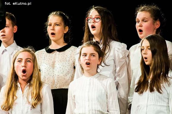 Tłumy na koncercie uczniów szkoły muzycznej w Kutnie