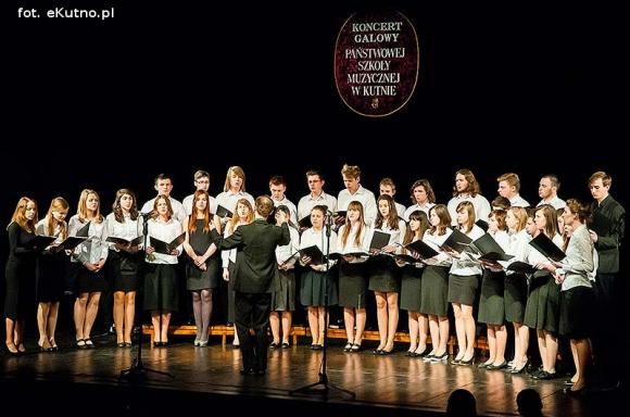 Tłumy na koncercie uczniów szkoły muzycznej w Kutnie