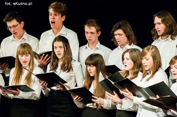 Tłumy na koncercie uczniów szkoły muzycznej w Kutnie