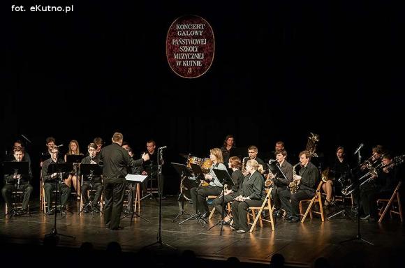 Tłumy na koncercie uczniów szkoły muzycznej w Kutnie