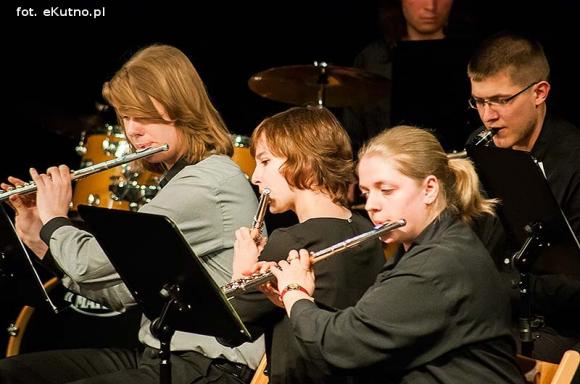 Tłumy na koncercie uczniów szkoły muzycznej w Kutnie