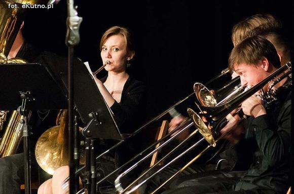 Tłumy na koncercie uczniów szkoły muzycznej w Kutnie
