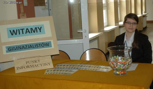 Gimnazjaliści odwiedzili ZS nr 3 w Kutnie