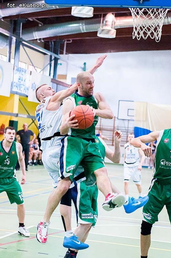 O włos od zwycięstwa. Pierwszy mecz z Krosnem przegrywamy