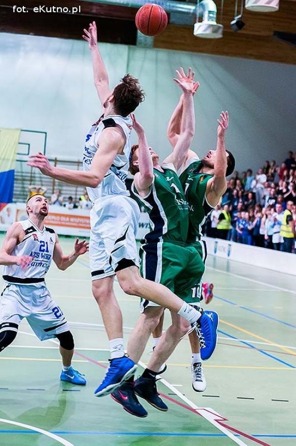 O włos od zwycięstwa. Pierwszy mecz z Krosnem przegrywamy