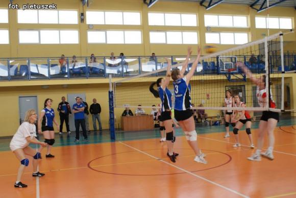 I Wiosenny Turniej Siatkówki Kobiet - Kutno 2013