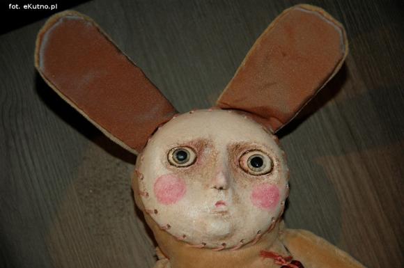 Lalki, które żyją. Wyjątkowa wystawa w Dworku Modrzewiowym