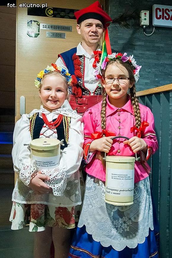 Koncert dla Michała. Zespół Pieśni i Tańca Ziemi Kutnowskiej coraz młodszy