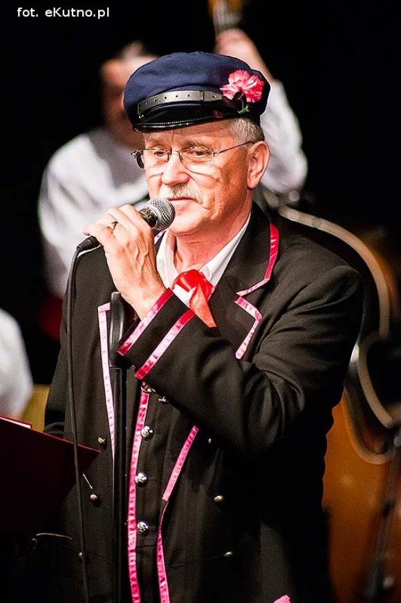 Koncert dla Michała. Zespół Pieśni i Tańca Ziemi Kutnowskiej coraz młodszy
