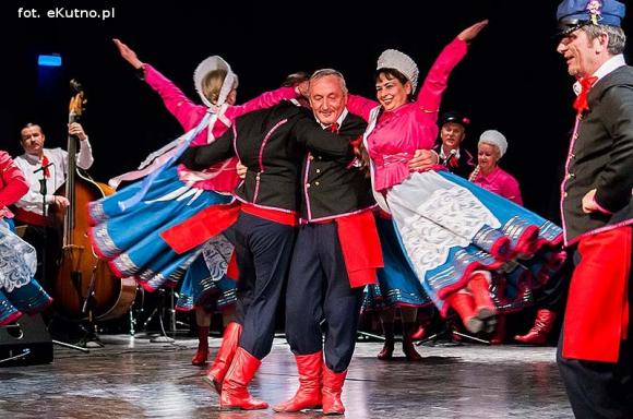 Koncert dla Michała. Zespół Pieśni i Tańca Ziemi Kutnowskiej coraz młodszy