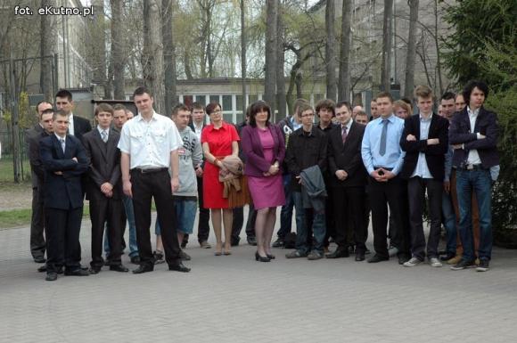 Myśli Tuwima i polonez w 