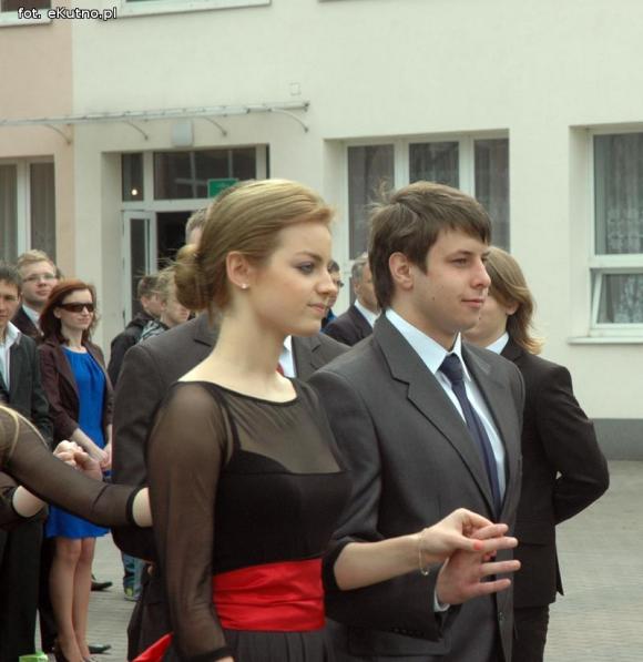 Myśli Tuwima i polonez w 