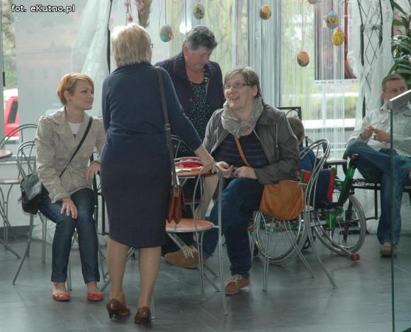 Znaleźli nas w swoim świecie. Grupa Wsparcia Wiatrak zaprasza na wystawę