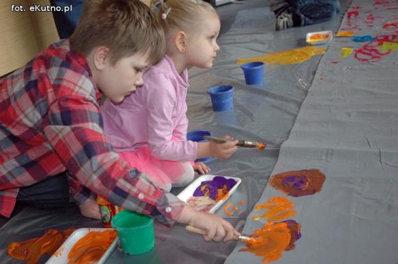 Znaleźli nas w swoim świecie. Grupa Wsparcia Wiatrak zaprasza na wystawę