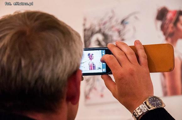 Wernisaż MONO W STEREO  Laboratorium D.N.A Działanie Nostalgia i Absurd