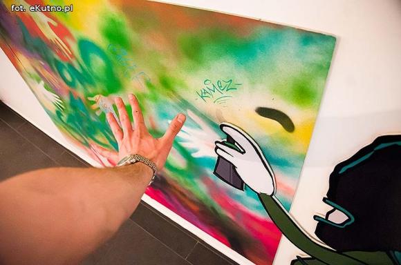 Wernisaż MONO W STEREO  Laboratorium D.N.A Działanie Nostalgia i Absurd