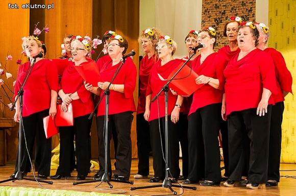 I Powiatowy Festiwal Piosenki Biesiadnej w Bedlnie