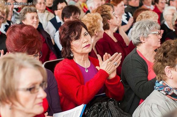 I Powiatowy Festiwal Piosenki Biesiadnej w Bedlnie