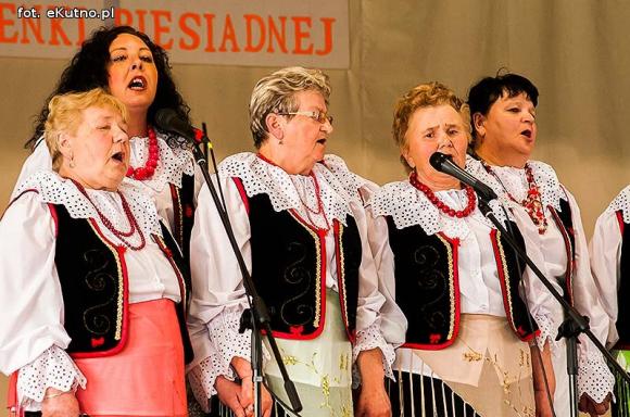 I Powiatowy Festiwal Piosenki Biesiadnej w Bedlnie