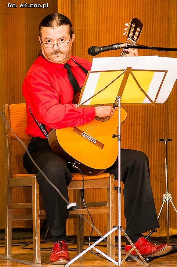 I Powiatowy Festiwal Piosenki Biesiadnej w Bedlnie