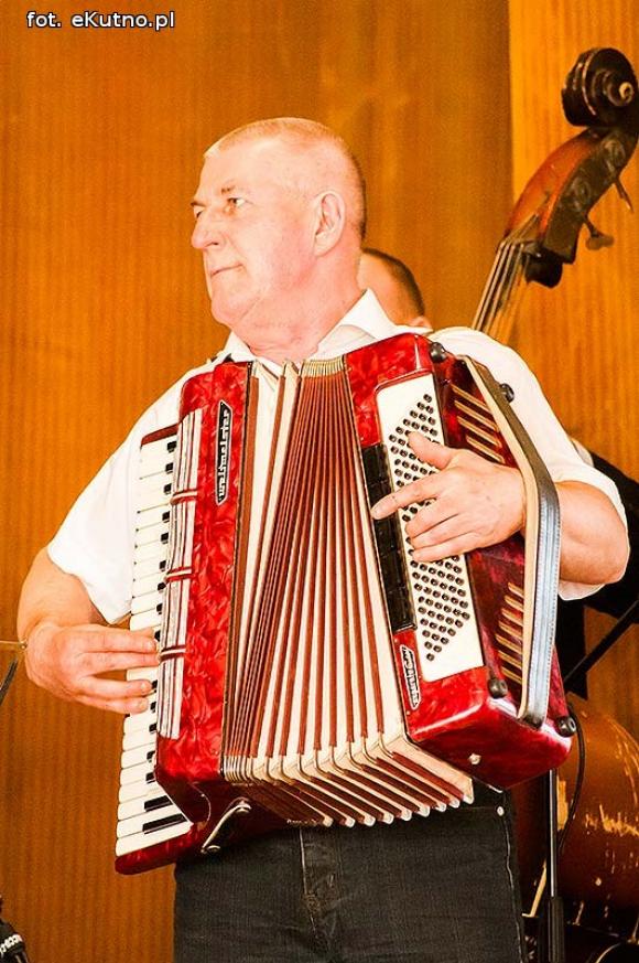 I Powiatowy Festiwal Piosenki Biesiadnej w Bedlnie