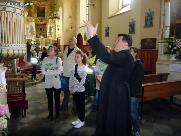 Warto zobaczyć - galeria turystyczna gminy Kutno: Stawiają tablice informacyjne