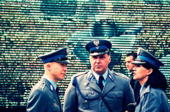 Musi być jakieś życie na osiedlu