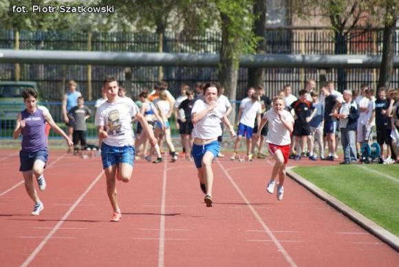 Finałowe zawody III Powiatowych Mistrzostw Gimnazjalnych w lekkiej atletyce