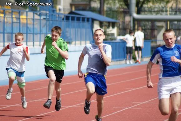 Finałowe zawody III Powiatowych Mistrzostw Gimnazjalnych w lekkiej atletyce