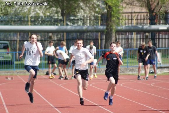 Finałowe zawody III Powiatowych Mistrzostw Gimnazjalnych w lekkiej atletyce