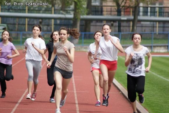 Finałowe zawody III Powiatowych Mistrzostw Gimnazjalnych w lekkiej atletyce
