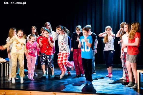 Piżama party i straszydła. Teatr Puszek zaprasza 27 maja