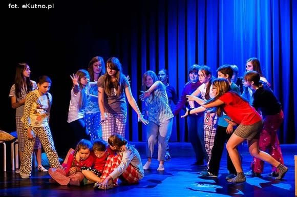 Piżama party i straszydła. Teatr Puszek zaprasza 27 maja