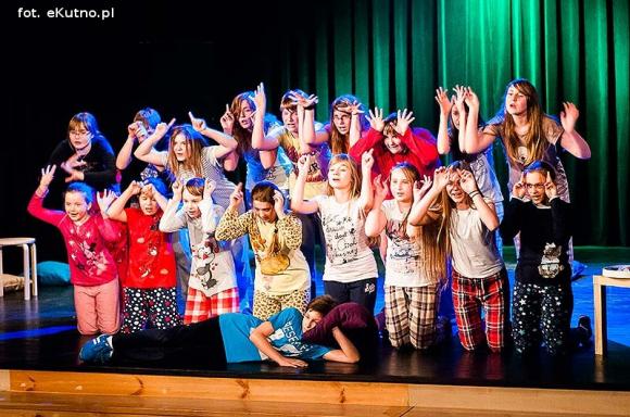 Piżama party i straszydła. Teatr Puszek zaprasza 27 maja