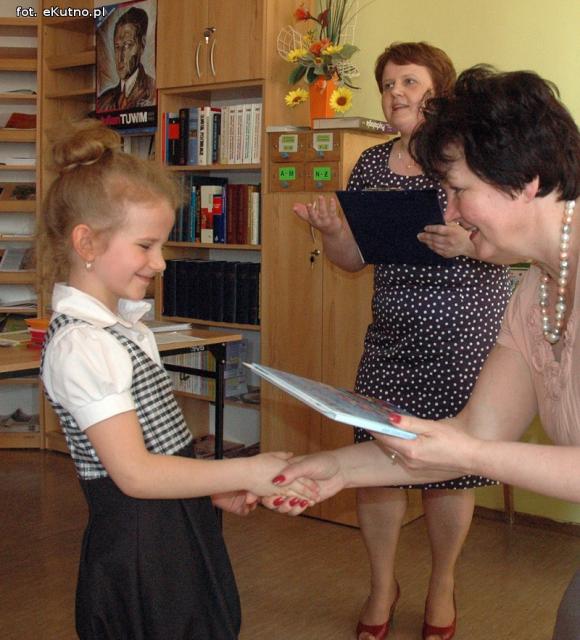 Co się mieści w wagonach Lokomotywy? VII powiatowy konkurs plastyczny rozstrzygnięty