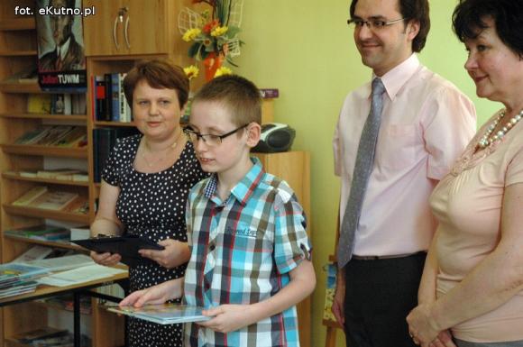 Co się mieści w wagonach Lokomotywy? VII powiatowy konkurs plastyczny rozstrzygnięty