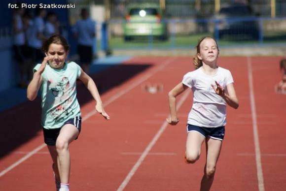 Igrzyska Młodzieży Szkolnej Mistrzostwa Powiatu w Czwórboju LA Dziewcząt i Chłopców Szkół Podstawowych