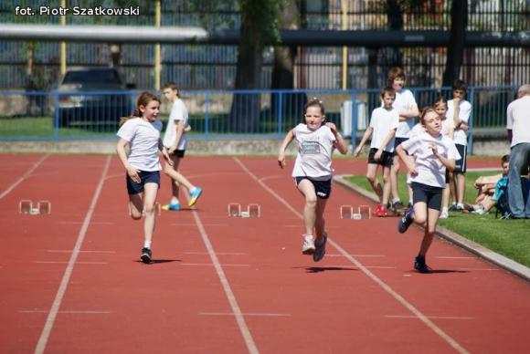 Igrzyska Młodzieży Szkolnej Mistrzostwa Powiatu w Czwórboju LA Dziewcząt i Chłopców Szkół Podstawowych