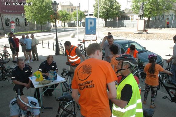 Pod patronatem eKutno.pl: Lokomotywa Tuwima rządzi