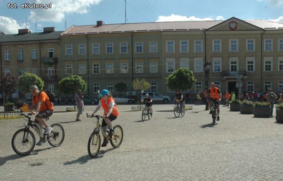 Pod patronatem eKutno.pl: Lokomotywa Tuwima rządzi